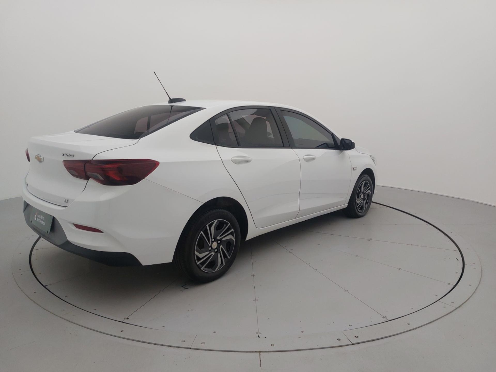 CHEVROLET ONIX SEDAN Plus LT 1.0 12V Flex 4p Mec.